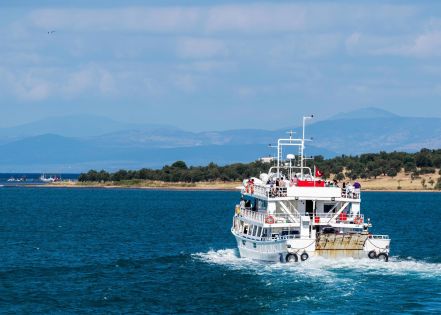 Лятна почивка 2025 в Айвалък - Егейско море